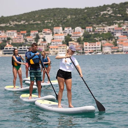 Wunderschöne Ferienwohnung direkt am Meer Jezera Exterior foto