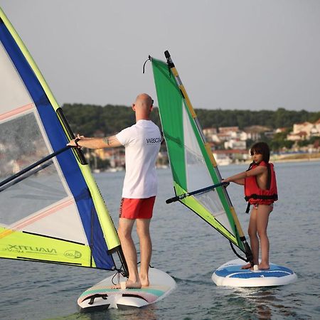 Wunderschöne Ferienwohnung direkt am Meer Jezera Exterior foto