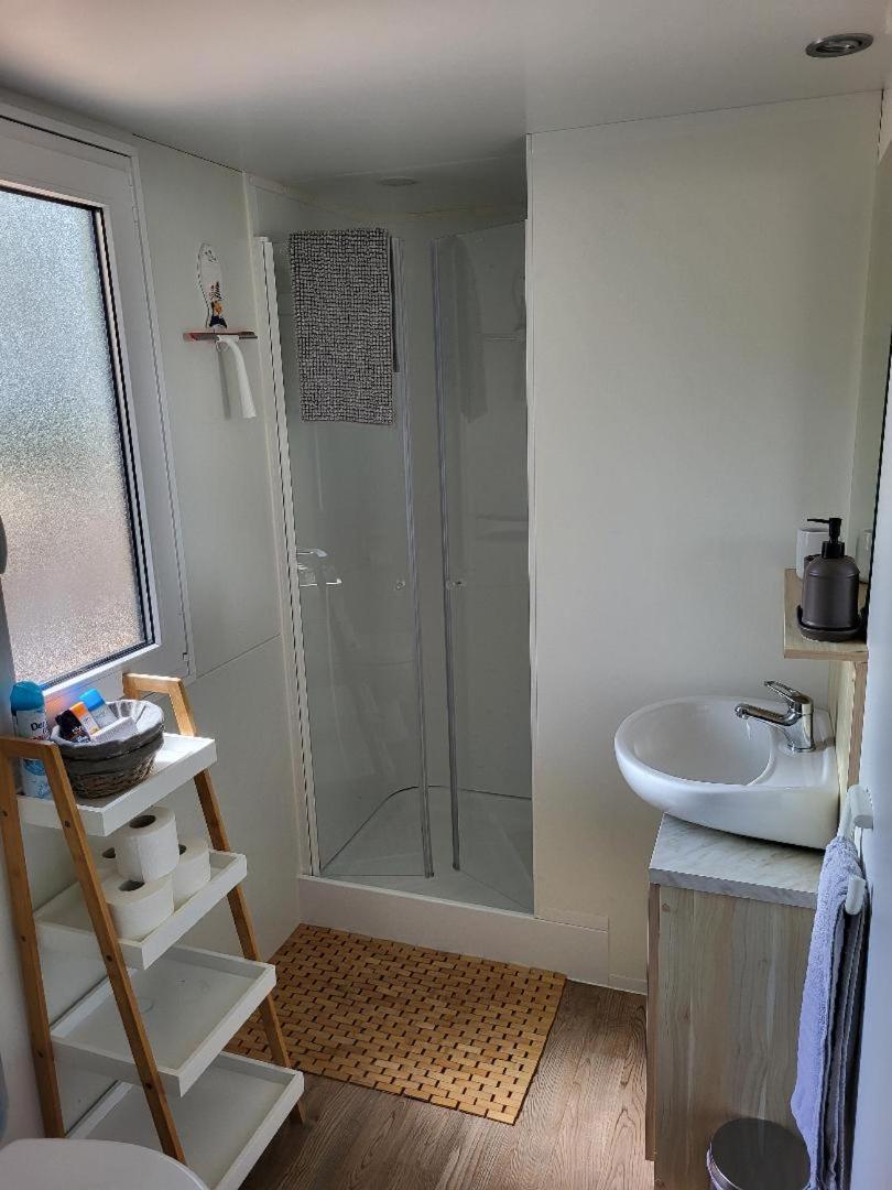 Wunderschöne Ferienwohnung direkt am Meer Jezera Exterior foto