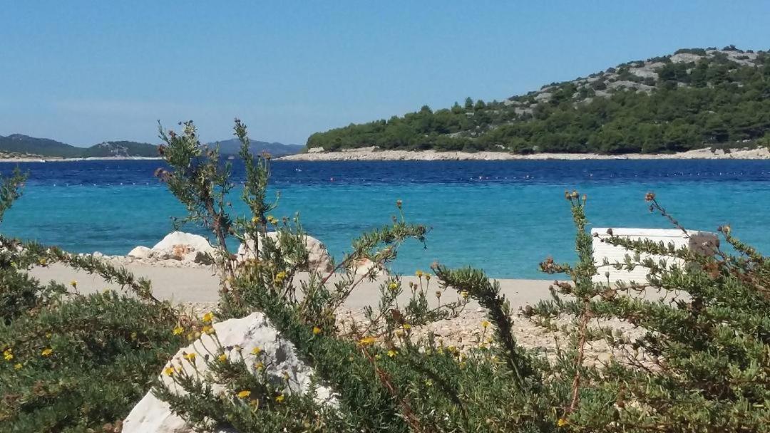 Wunderschöne Ferienwohnung direkt am Meer Jezera Exterior foto