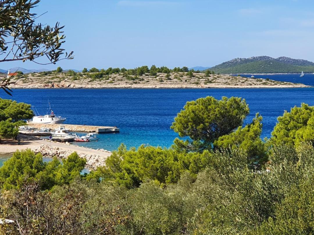 Wunderschöne Ferienwohnung direkt am Meer Jezera Exterior foto