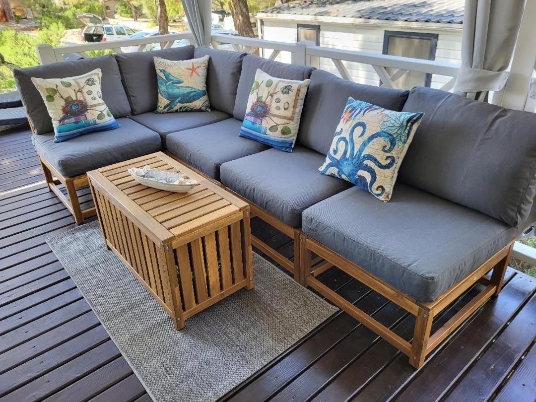 Wunderschöne Ferienwohnung direkt am Meer Jezera Exterior foto